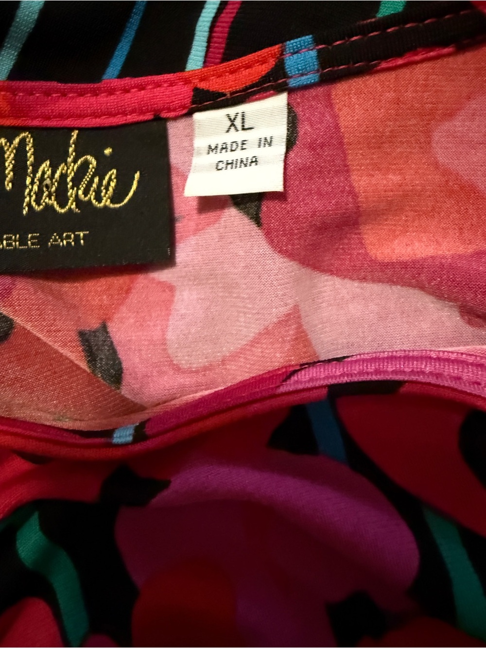 Bob Mackie Wearable Art Tunic Floral Blouse on Black Ladies XL - Picture 6 of 8
